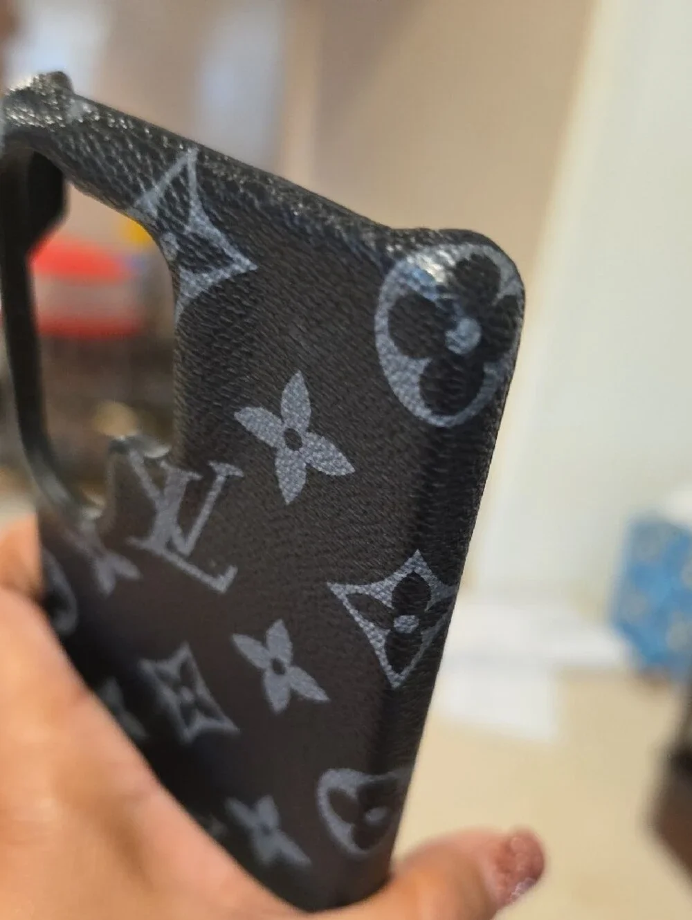 Fashion L V Black Monogram Canvas Phone Case for S26 Ultra.